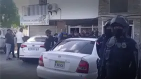 En el banquillo: once policías imputados por la balacera de La Barranquita