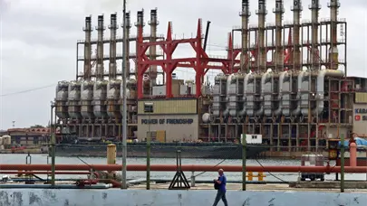 La estatal de electricidad prev&eacute; apagones simult&aacute;neos en el 54 % de Cuba este mi&eacute;rcoles