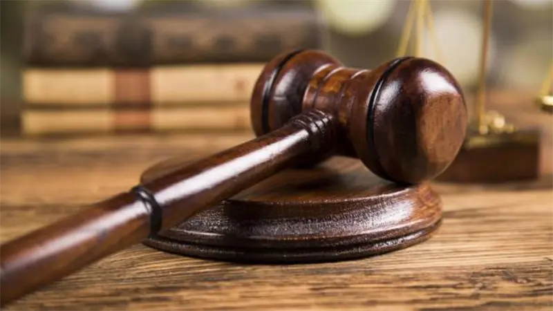 Condenan a 30 años de prisión a hombre por muerte de su expareja embarazada en San Cristóbal