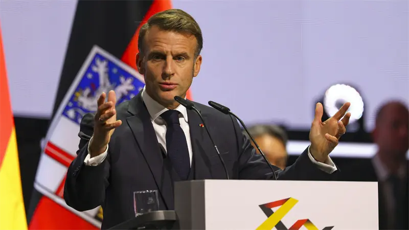 Macron sigue la recomendación de Lecornu y nombrará un primer ministro en 48 horas
