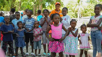 UNICEF alerta que más de 680,000 niños fueron desplazados por la violencia en Haití en 2025