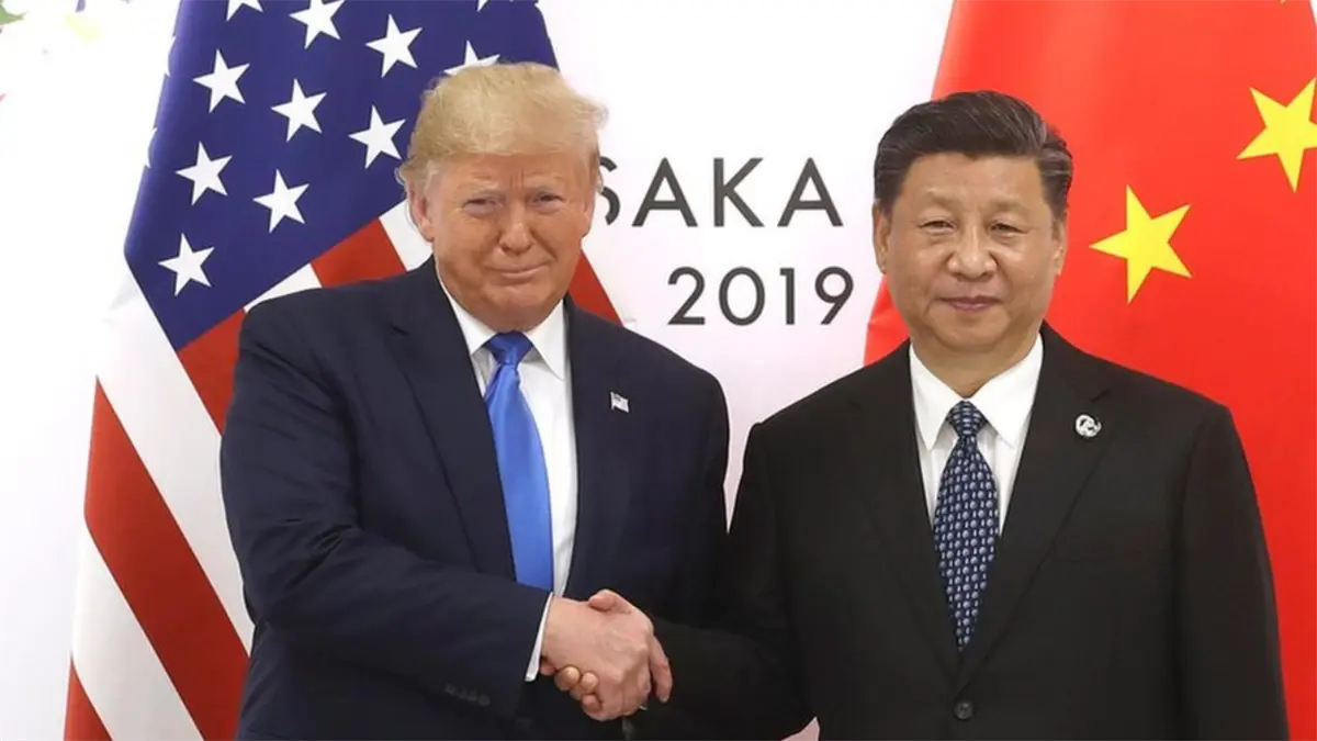 China amplía restricciones a exportaciones clave antes de reunión Xi-Trump