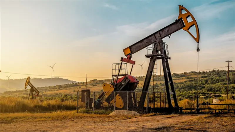 El petróleo de Texas baja un 1,66 % tras aprobarse la primera fase del plan de paz en Gaza