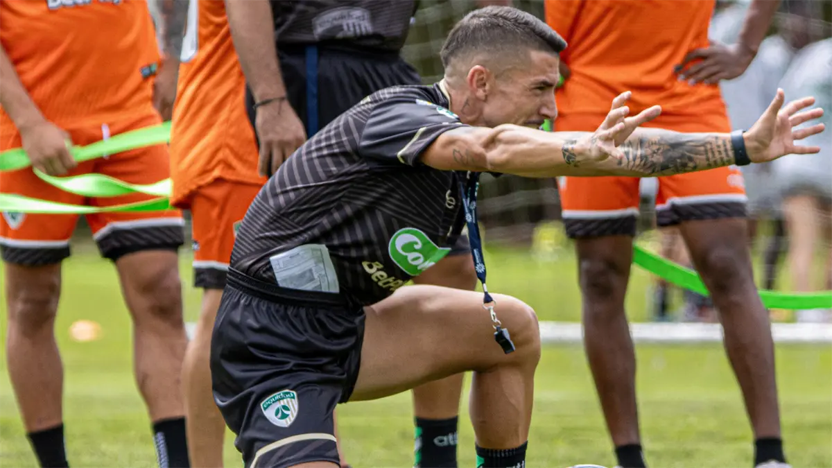 Entrenador español Diego Merino sale del club bogotano La Equidad por malos resultados