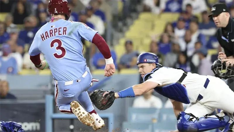 Los Yanquis son eliminados por los Azulejos