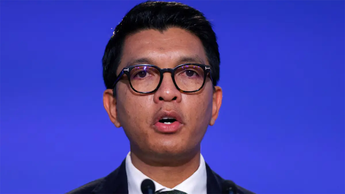 Presidente de Madagascar promete dimitir si no soluciona cortes de luz en un año