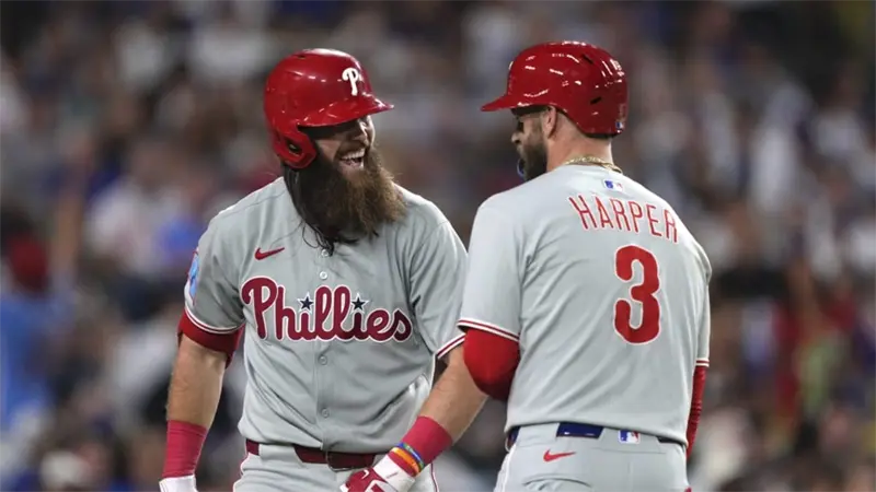 Phillies reviven y extienden la serie ante los Dodgers