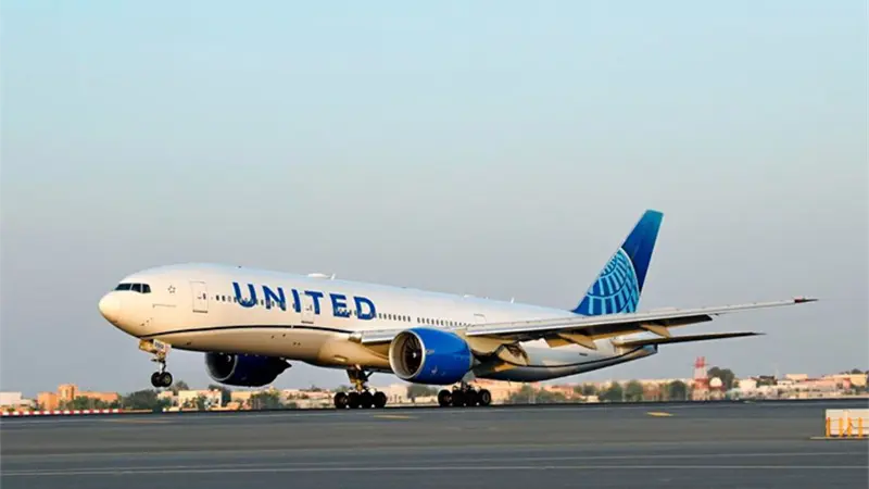 United Airlines abrirá vuelo directo entre Nueva Jersey y Santiago de Compostela en 2026