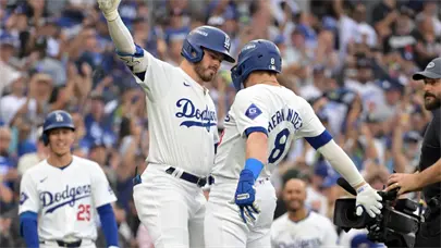 Dodgers avanzan a la Serie de Campeonato tras eliminar a los Filis en entradas extras