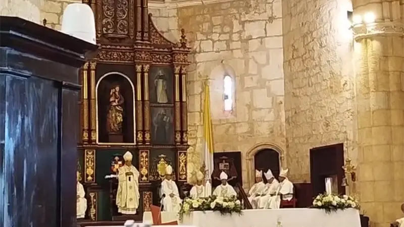 Monseñor Ozoria alerta sobre intentos de dividir la iglesia católica y llama a la unidad