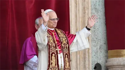 Papa Le&oacute;n XIV llama a obispos de EE.UU. a unirse en defensa de los migrantes