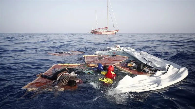 61 migrantes muertos hallados en el oeste de Libia en las últimas dos semanas