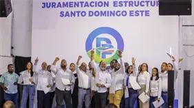 Partido País Posible juramenta nueva directiva en Santo Domingo Este