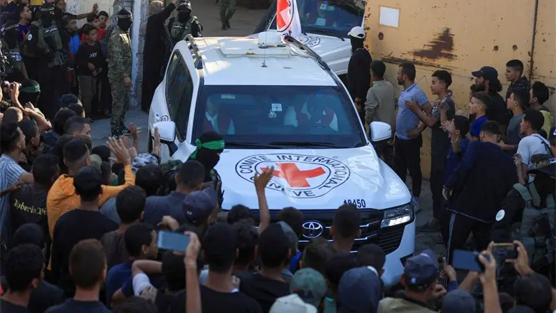 La Cruz Roja acude al punto del sur de Gaza donde recibirá cadáveres de rehenes