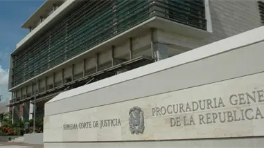 Declaran en rebeldía a acusados por narcotráfico y lavado en San Pedro de Macorís