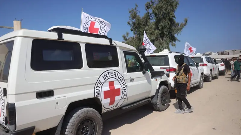 Israel confirma haber recibido otros cuatro cuerpos entregados por Hamás a la Cruz Roja