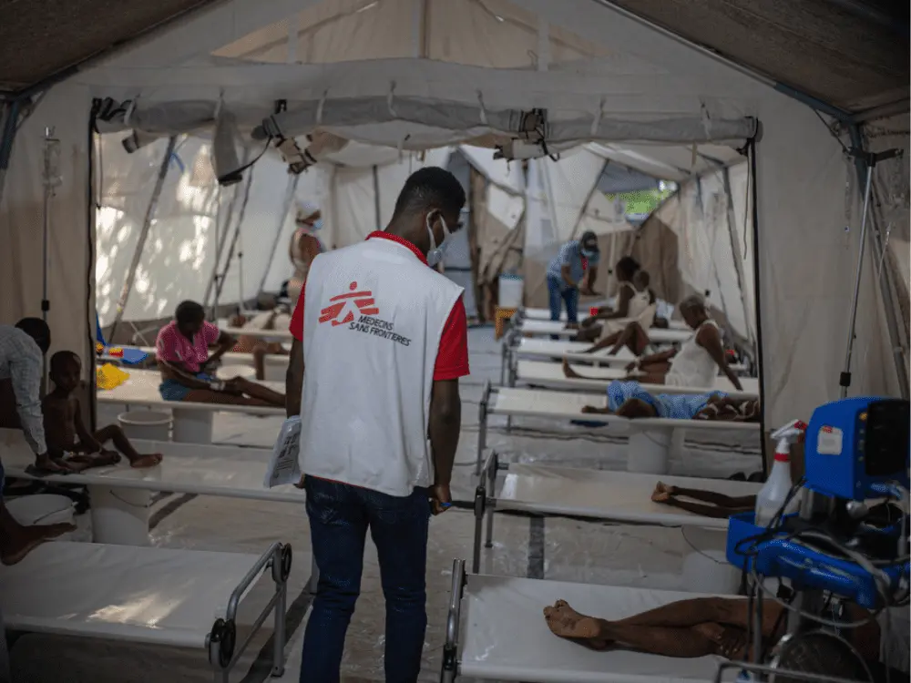 Médicos sin Fronteras cerrará clínica de emergencia en Haití por violencia