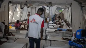 Médicos sin Fronteras cerrará clínica de emergencia en Haití por violencia