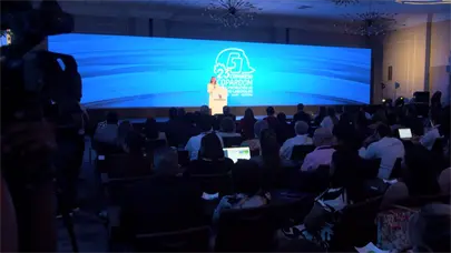 Empresarios insisten en necesidad de modificar la cesantía