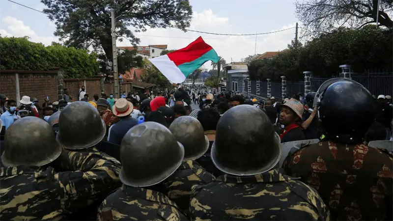 Generación Z celebra golpe de Estado en Madagascar