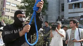 Irán endurece los castigos por espiar con más penas de muerte y prisión por usar Starlink
