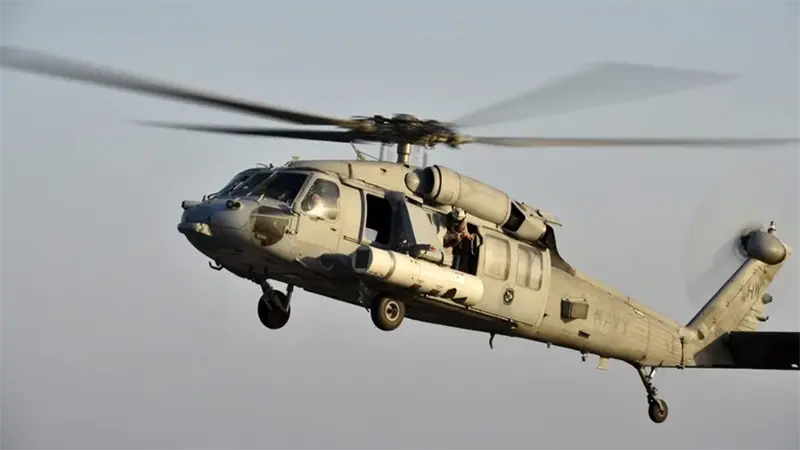 EE.UU. despliega helicópteros de combate cerca de Venezuela, según The Washington Post