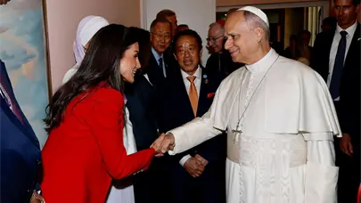 La reina Letizia y el papa Le&oacute;n XIV denuncian en la FAO el hambre como arma de guerra