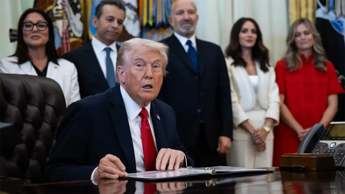 Más de veinte estados demandan al Gobierno Trump por cancelar fondos para energía solar