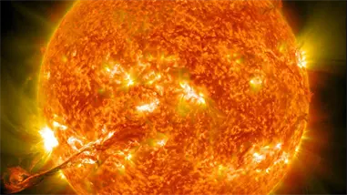 China pone en marcha telescopio para observar el campo magnético solar en infrarrojo medio