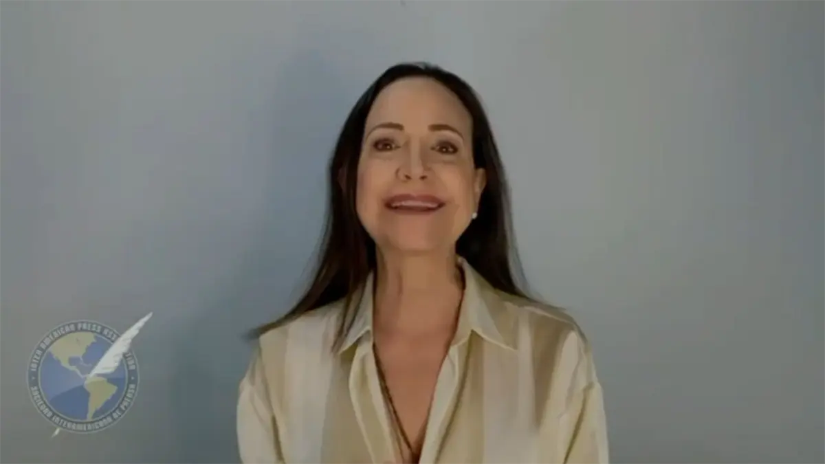 María Corina Machado llama a los medios de comunicación a "no callar" en defensa de la verdad y la libertad
