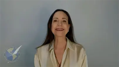 Mar&iacute;a Corina Machado llama a los medios de comunicaci&oacute;n a "no callar" en defensa de la verdad y la libertad