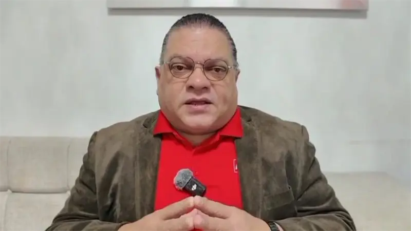 Mario Díaz pide a Abinader intervenir ante crisis del transporte por suspensión del subsidio al gasoil