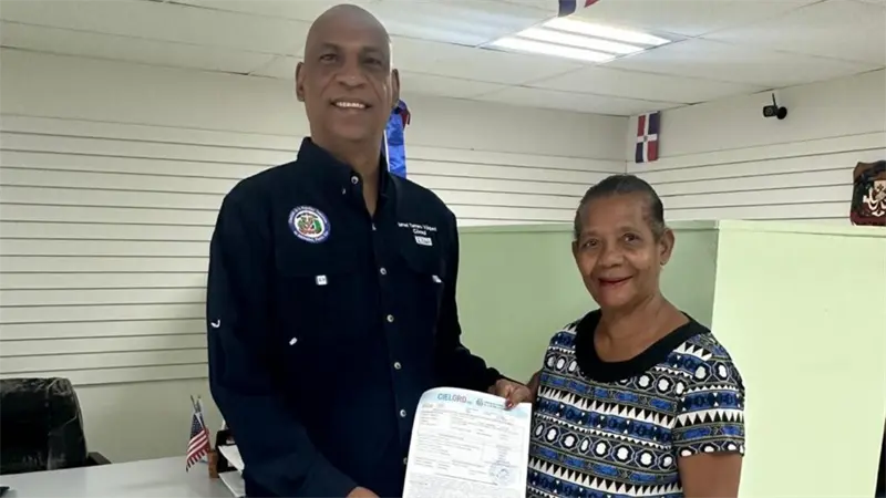 Consulado dominicano en Mayagüez lanza Seguro de Repatriación por fallecimiento para residentes