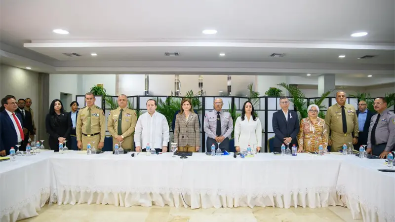 4000 nuevos agentes policiales fortalecen seguridad nacional