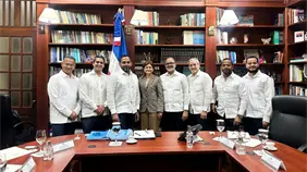 ASNEP presenta plan estratégico a vicepresidenta Raquel Peña