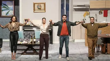 "Los Vecinos de Arriba" se presenta con rotundo éxito y funciones a casa llena