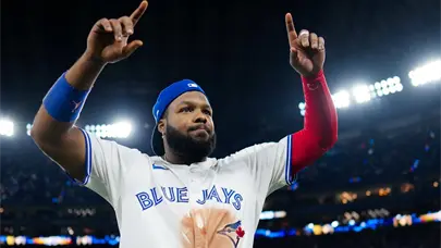 Los Azulejos de Toronto avanzan a su primera Serie Mundial en 32 años