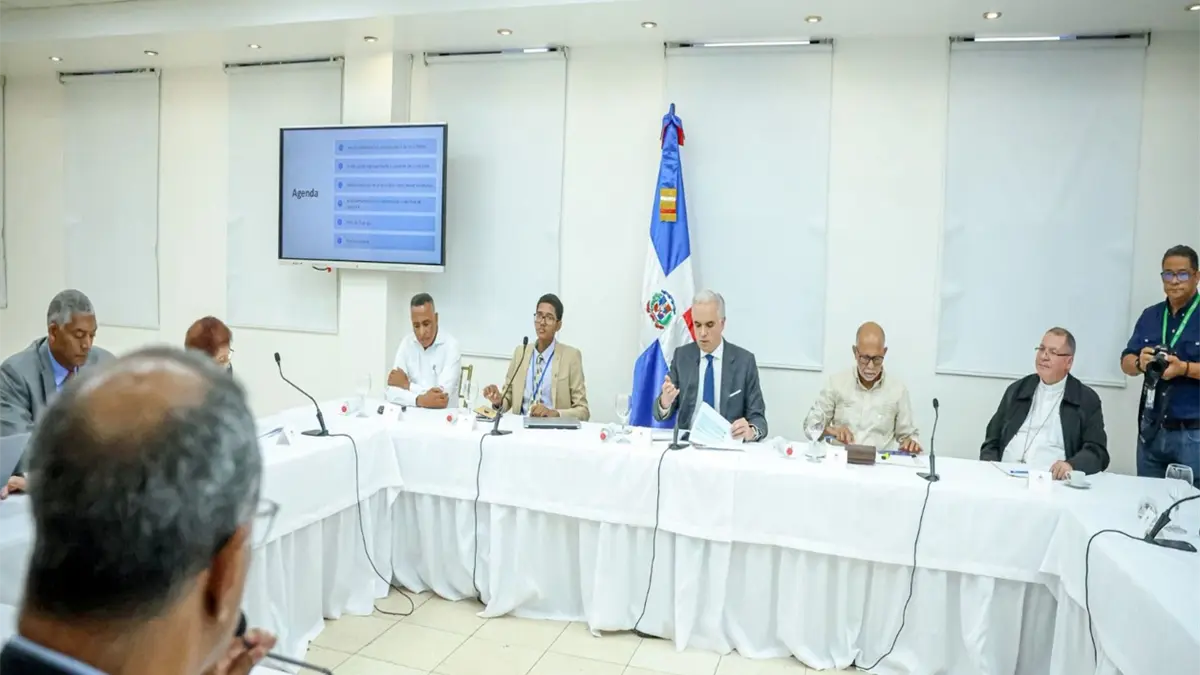 Mesa de los cinco pilares" del MINERD identifica prioridades clave para fortalecer el sistema preuniversitario