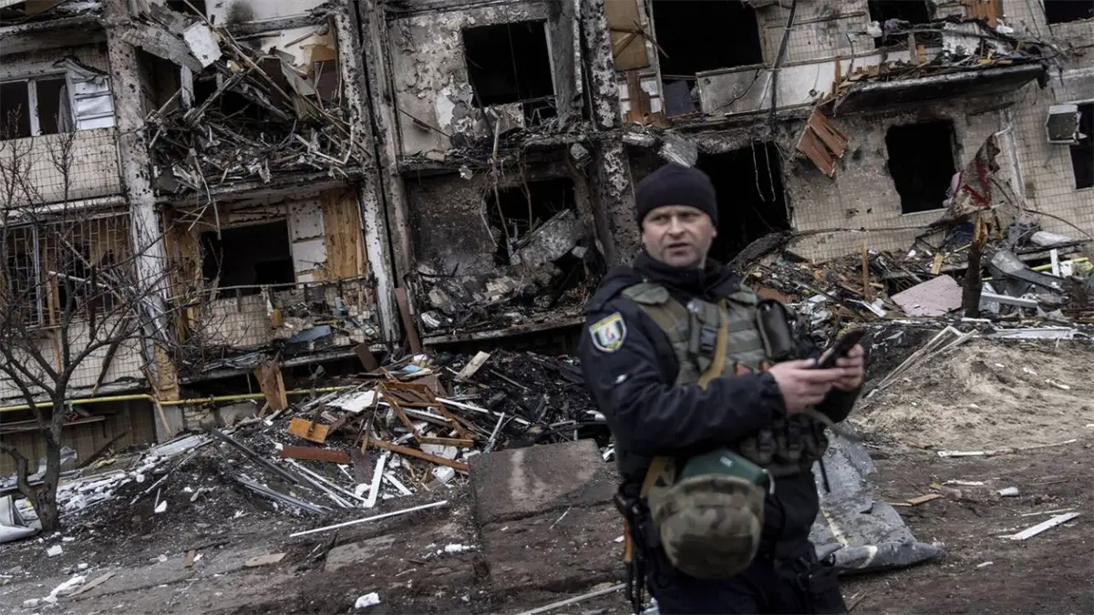 Destrucción en Kiev, Ucrania, por Rusia.