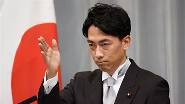Japón promete antes de visita de Trump una reforma drástica para fortalecer la defensa