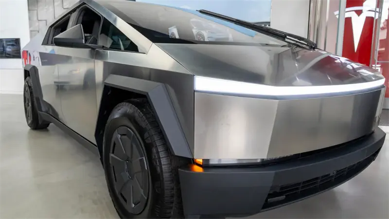 Los beneficios de Tesla caen en el tercer trimestre un 37 %, a 1.373 millones de dólares