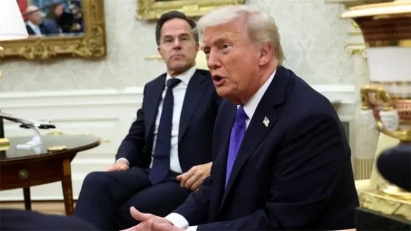 Trump dice que España no juega en equipo en la OTAN