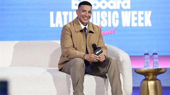 ¿Qué Esperar De Los Billboard Latin Music Awards 2025 ? Esta Noche 