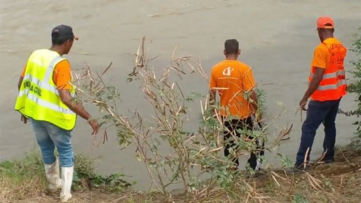 Reportan haitiano desaparecido tras ser arrastrado por el río Yaque del Norte en Santiago