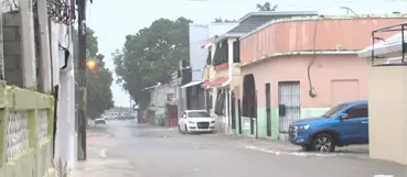 Preparan refugios a residentes en zonas de alto riesgo en Barahona