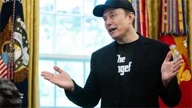 Musk asegura que el robot Optimus de Tesla acabará con la pobreza en todo el mundo
