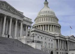 Fracasa en el Senado de EEUU medida para pagar a empleados federales en cierre de Gobierno