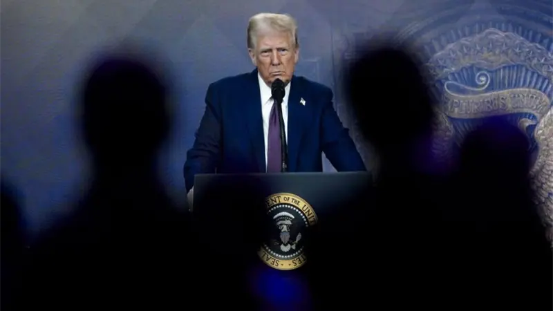 El presidente Donald Trump puede participar en enero en el próximo Foro de Davos