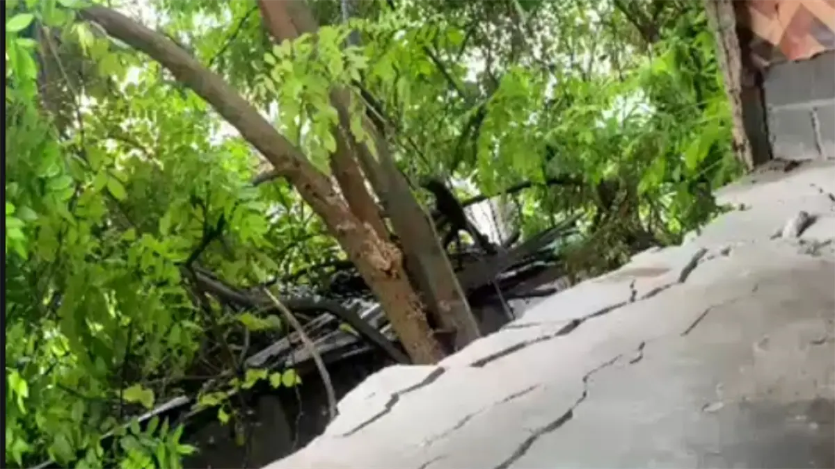 Tormenta Melissa destruye parte de una vivienda en Sabana Perdida