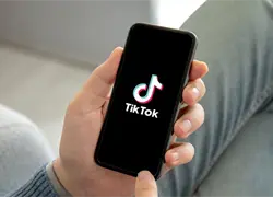 Una ONG denuncia a Tik Tok y Grindr por compartir datos sobre la sexualidad de usuarios